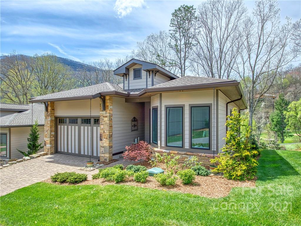 Property image 1 at 66 Alexander Drive, Maggie Valley, NC 28751