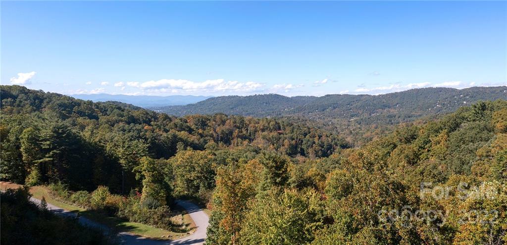 Property image 1 at 9 Longspur Lane, Asheville, NC 28804