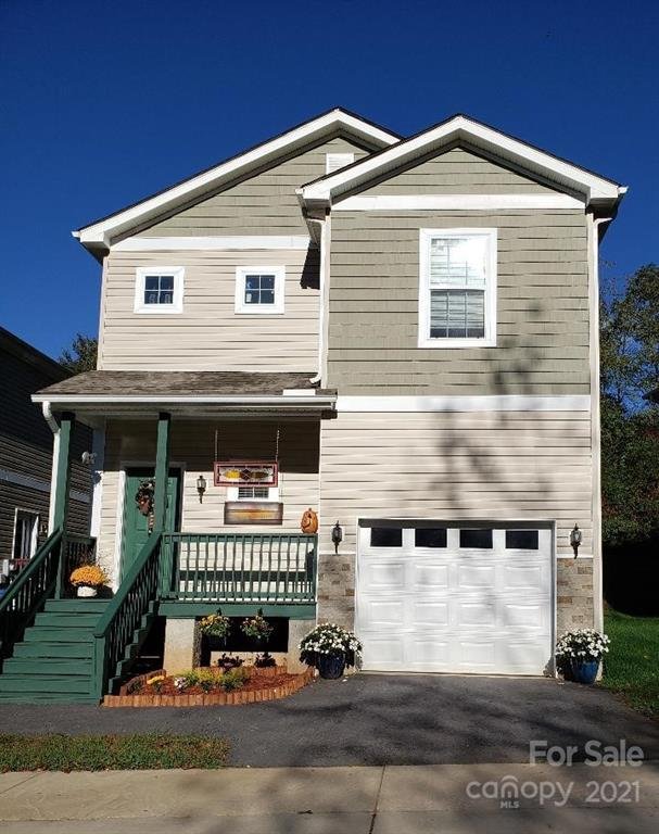 Property image 1 at 4 Willow Shade Drive, Asheville, NC 28806