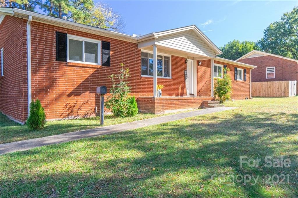 Property image 1 at 5917 Olinda Street, Charlotte, NC 28215