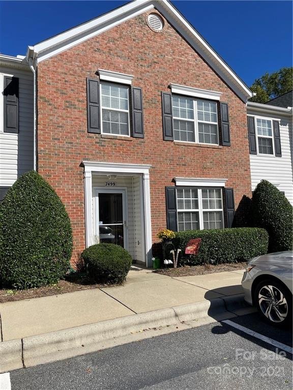 7499 Pilot Cove Court