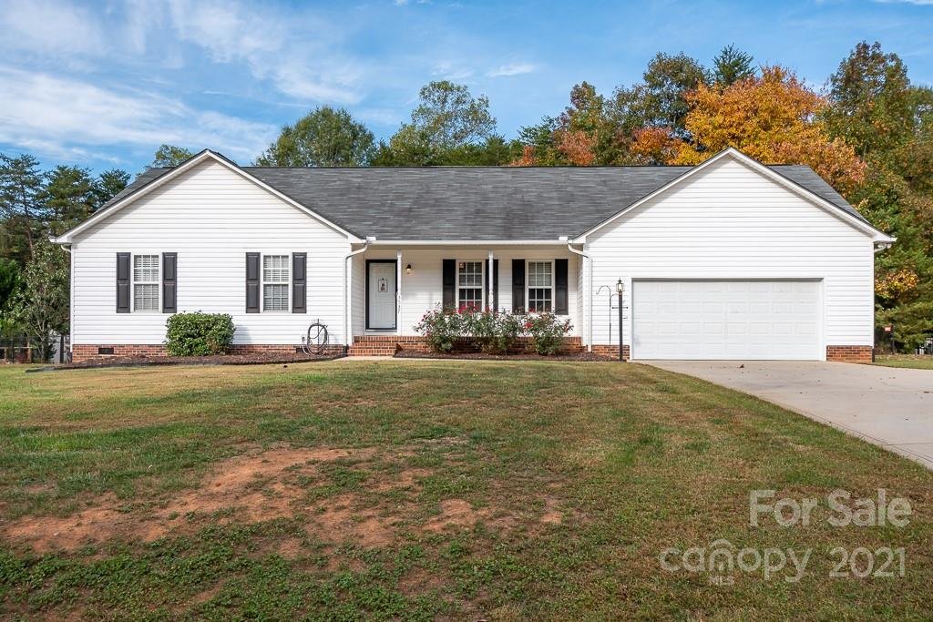 Property image 1 at 3537 Navajo Drive, Maiden, NC 28650