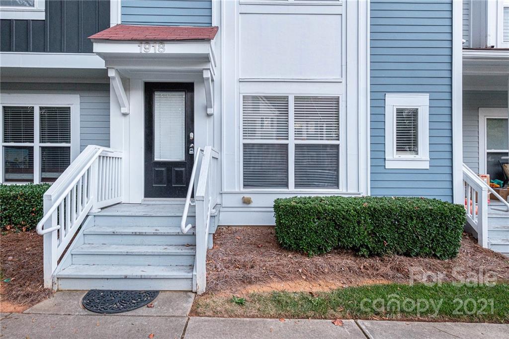 1918 Wilmore Walk Drive