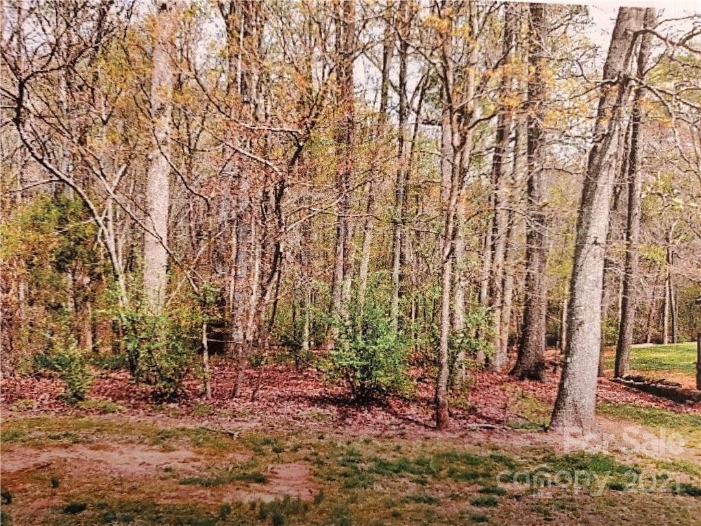 Property image 1 at 2117 Arapaho Drive, Charlotte, NC 28214