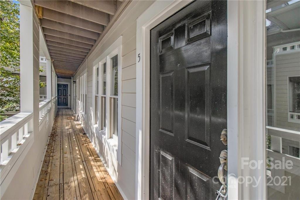 Property image 1 at 2719 Selwyn Avenue, Charlotte, NC 28209