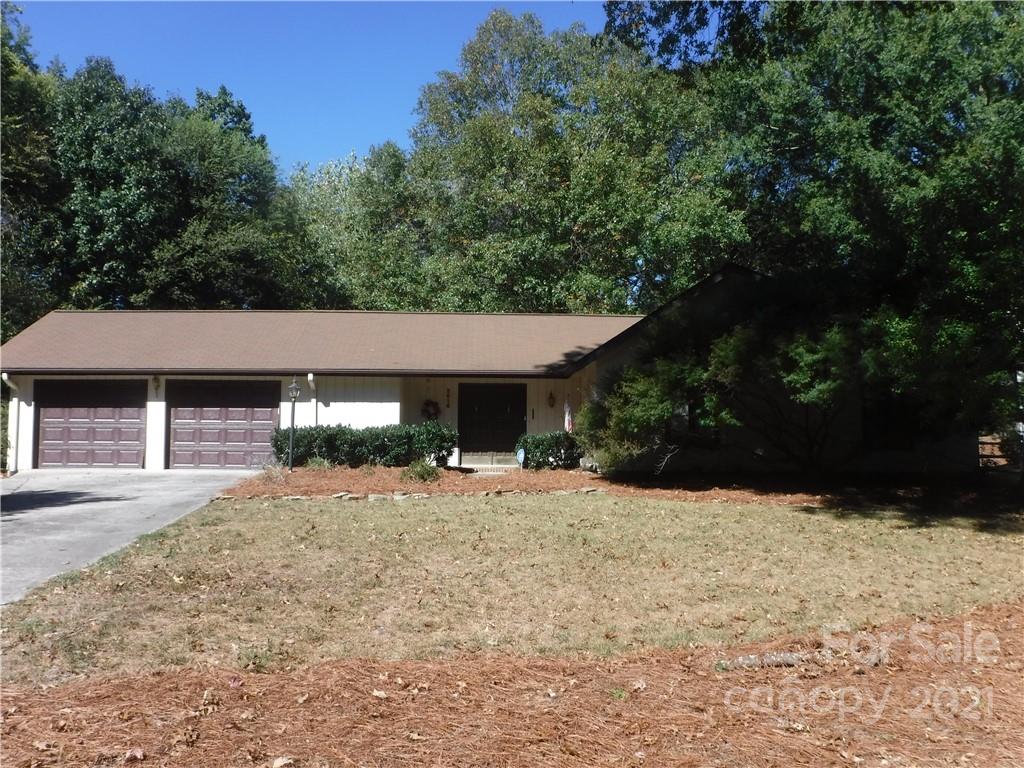 Property image 1 at 2616 Innsbrook Road, Charlotte, NC 28226