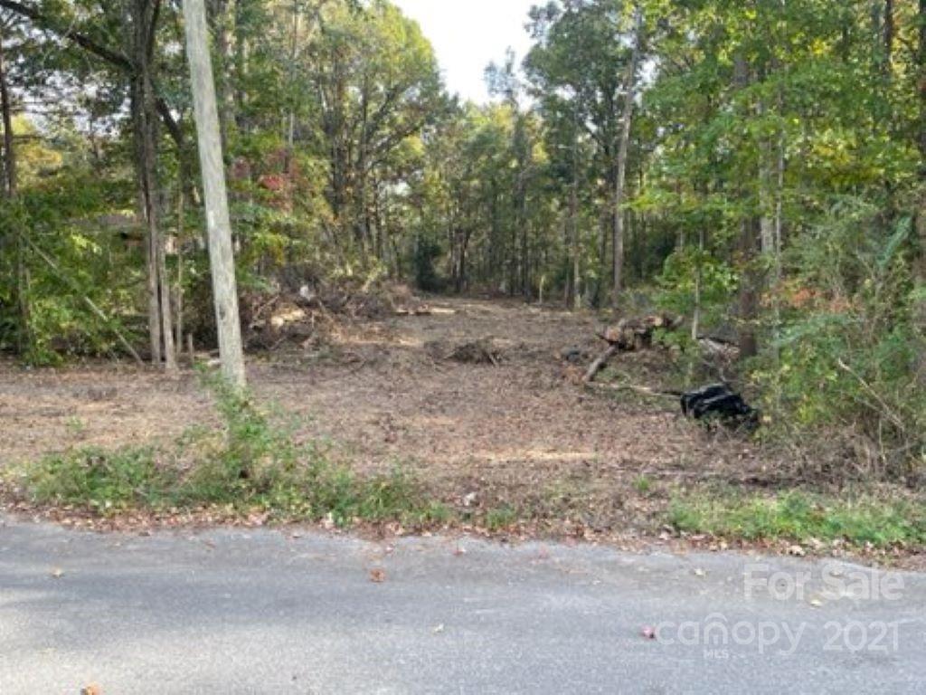 Property image 1 at 1727 Grace Lane, Charlotte, NC 28262