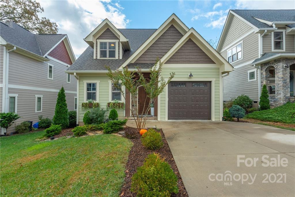 Property image 1 at 23 Tudor Way, Black Mountain, NC 28711