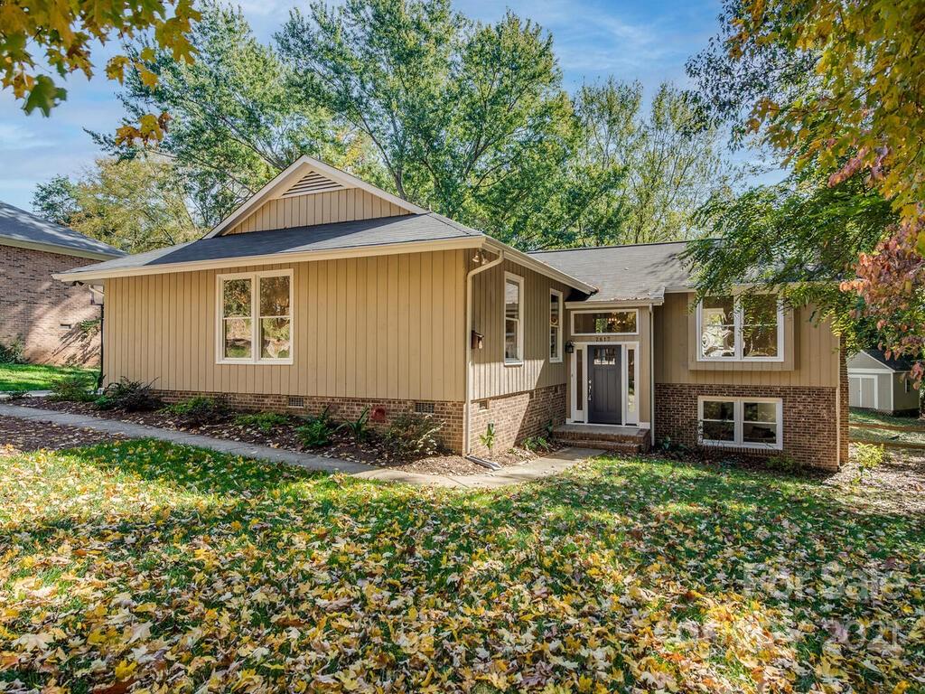 Property image 1 at 2617 Fernbank Drive, Charlotte, NC 28226