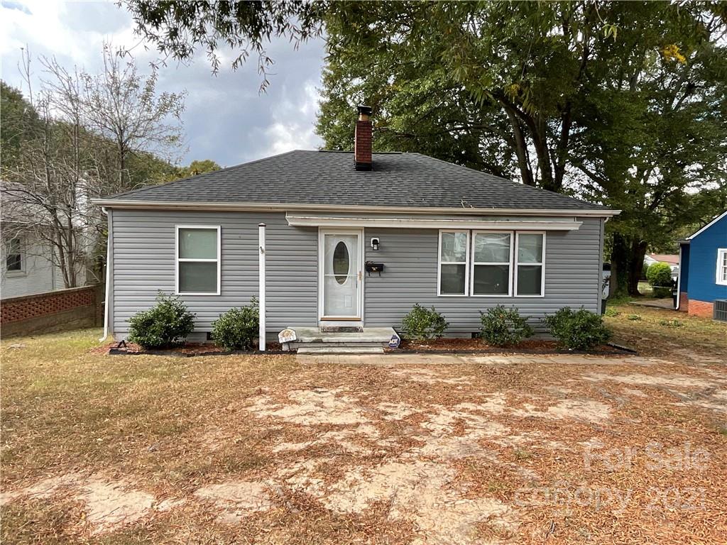 Property image 1 at 405 Oakdale Street, Gastonia, NC 28054