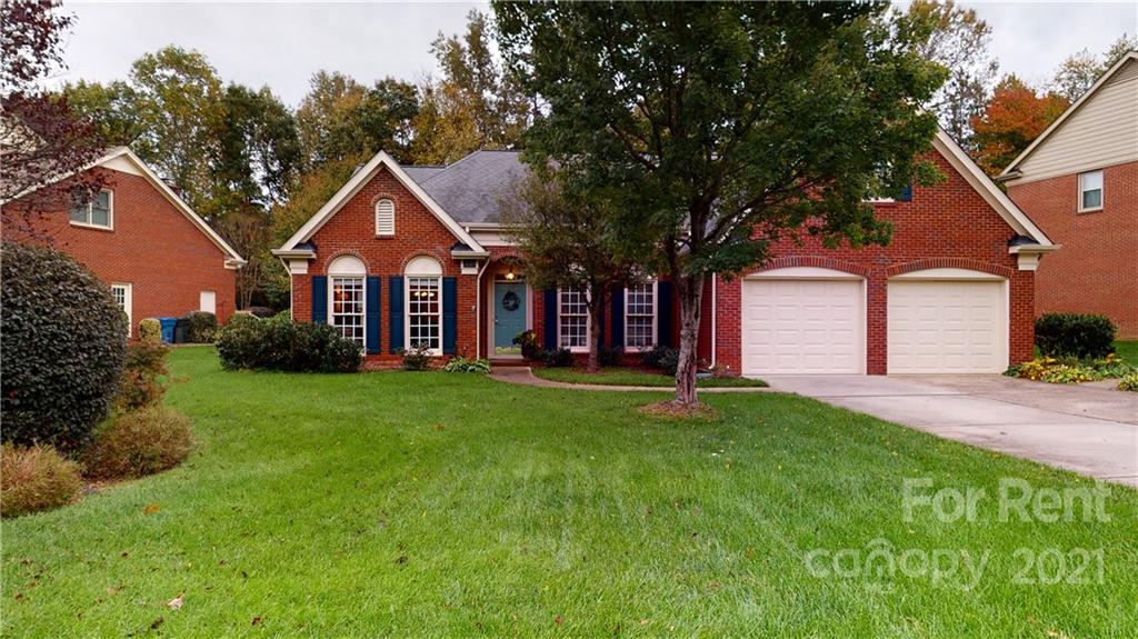 Property image 1 at 4915 Biltmore Forest Drive, Matthews, NC 28105