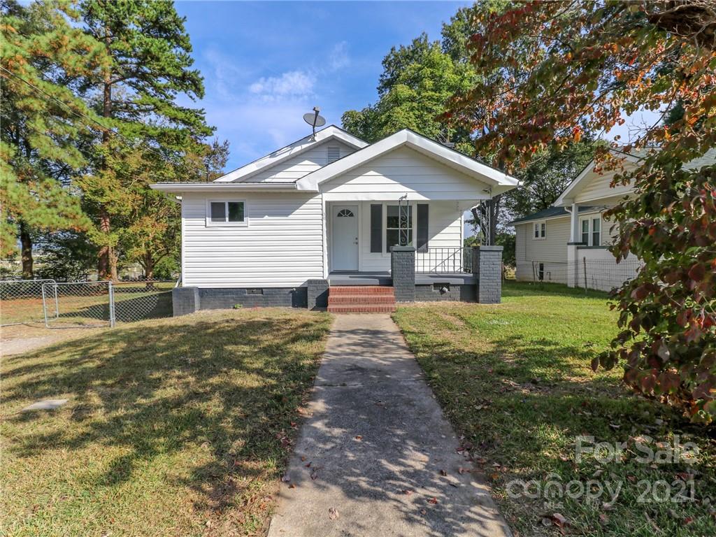 Property image 1 at 408 E Park Avenue, Gastonia, NC 28054