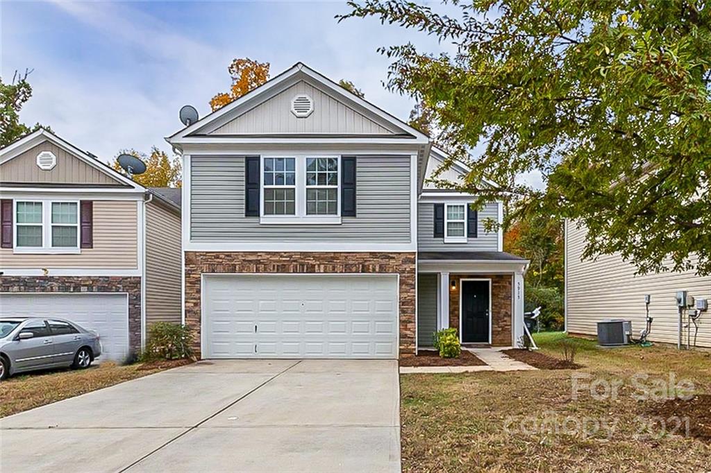 Property image 1 at 5915 Fazenda Drive, Charlotte, NC 28214