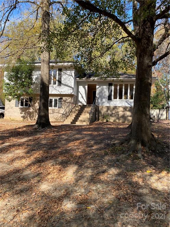 Property image 1 at 5913 Mcnair Road, Charlotte, NC 28212