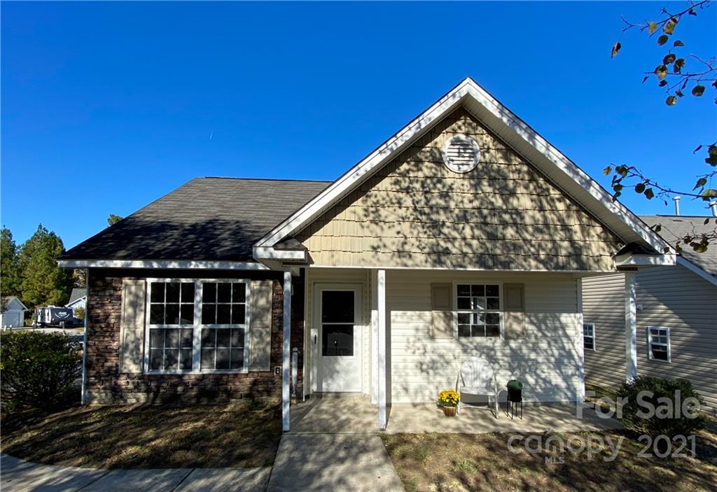 1903 Duke Adam Street