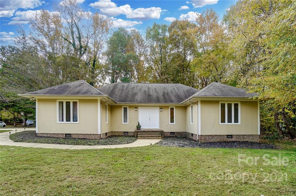 Property image 1 at 4205 Wood Forest Drive, Rock Hill, SC 29732