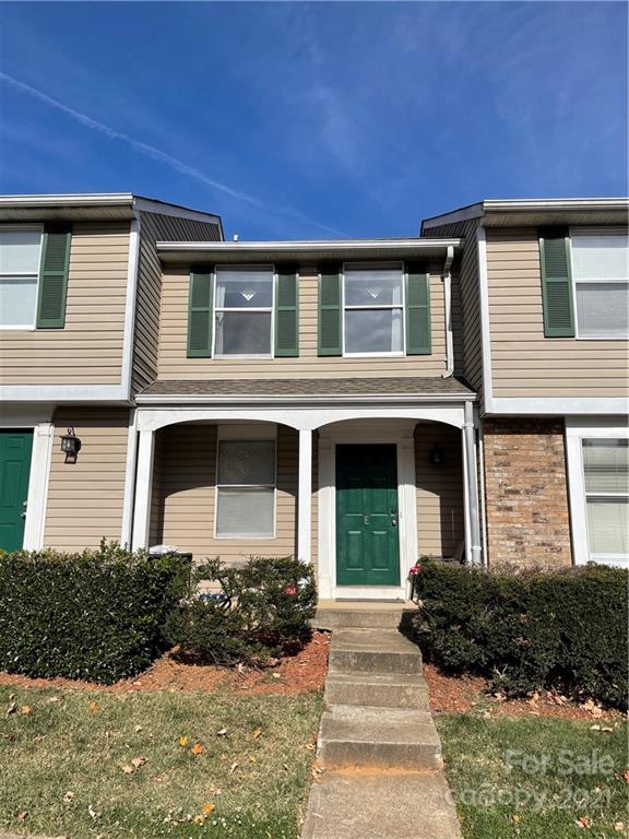 Property image 1 at 9608 Vinca Circle, Charlotte, NC 28213