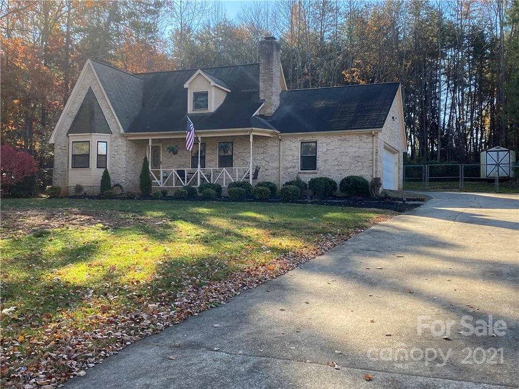 Property image 1 at 2520 36th Avenue, Hickory, NC 28601