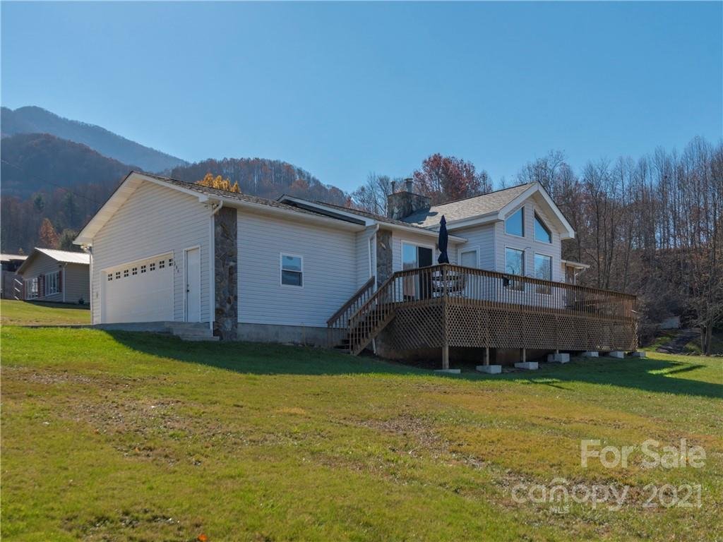 Property image 1 at 300 Barber Hill Drive, Waynesville, NC 28786