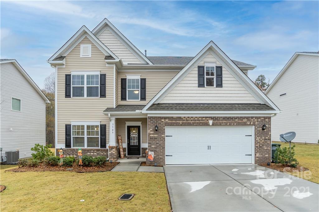 Property image 1 at 5509 Begonia Street, Gastonia, NC 28056