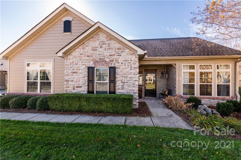 Property image 1 at 4825 Polo Gate Boulevard, Charlotte, NC 28216