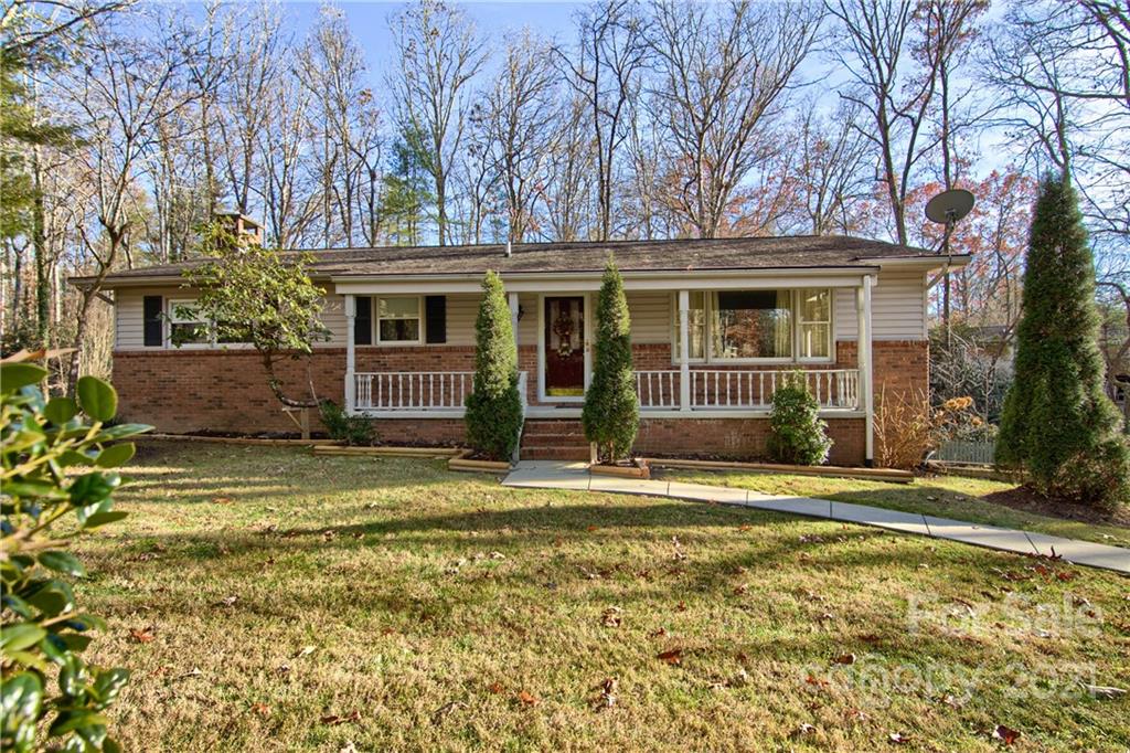 Property image 1 at 225 Childs Drive, Hendersonville, NC 28791