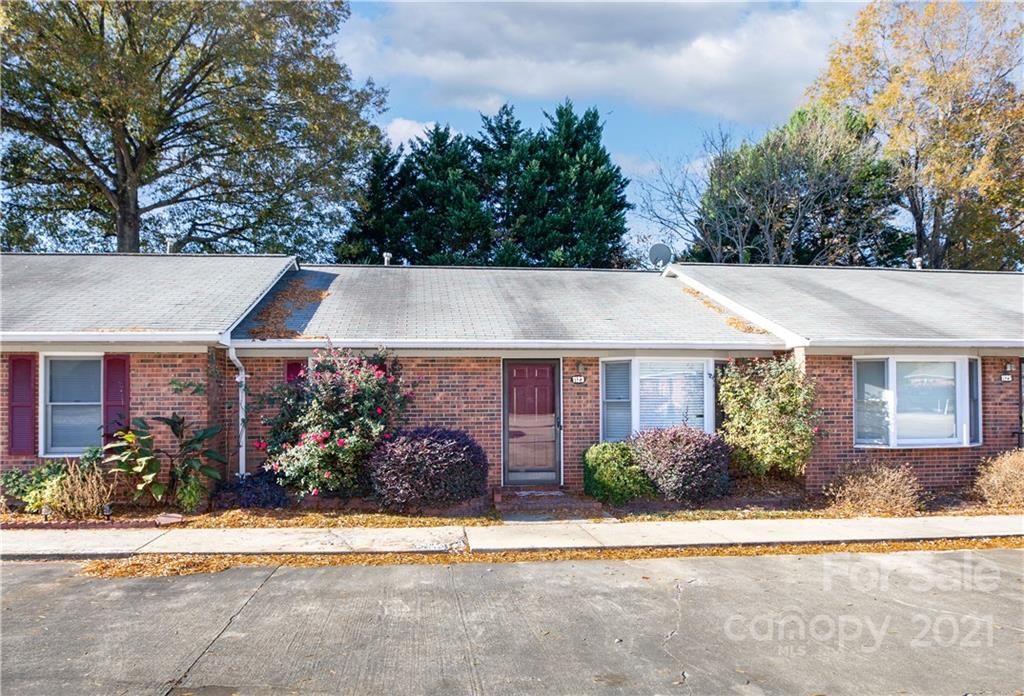 Property image 1 at 1123 Mckinnon Drive, Rock Hill, SC 29732