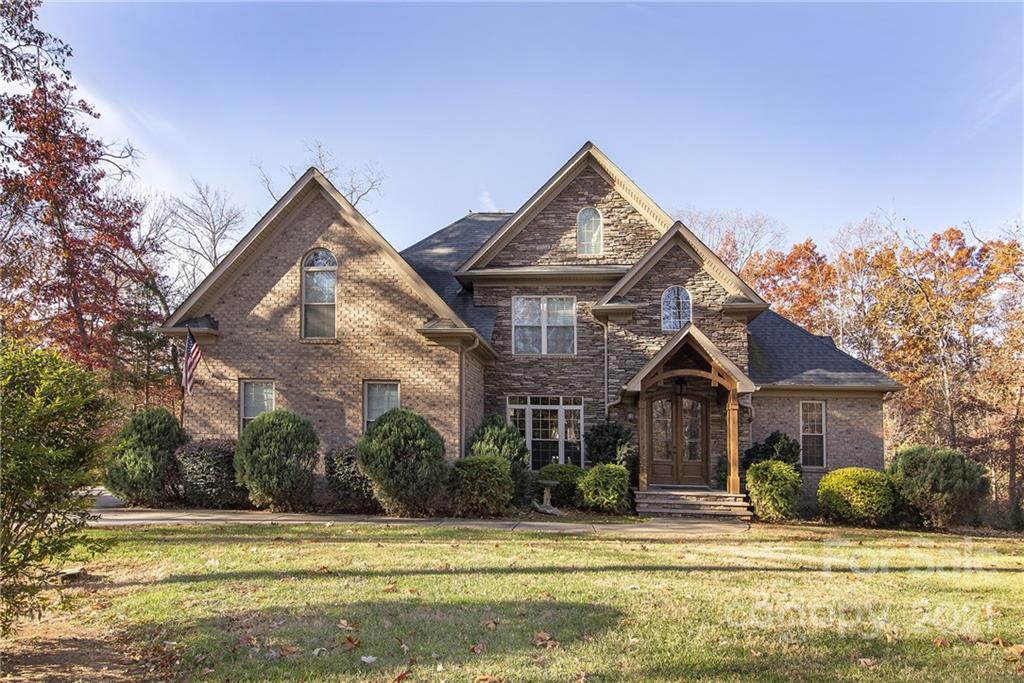 Property image 1 at 8819 Blaydon Drive, Charlotte, NC 28227