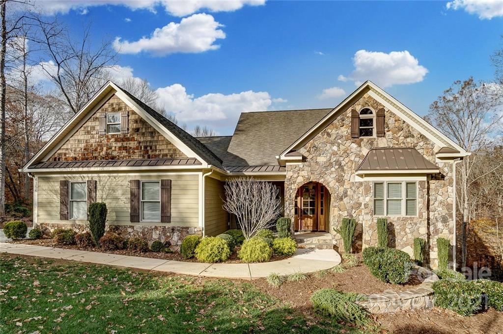 Property image 1 at 6156 Falls Ridge Trail, Sherrills Ford, NC 28673