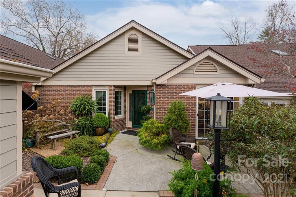 Property image 1 at 120 Glenbrook Drive, Hendersonville, NC 28739