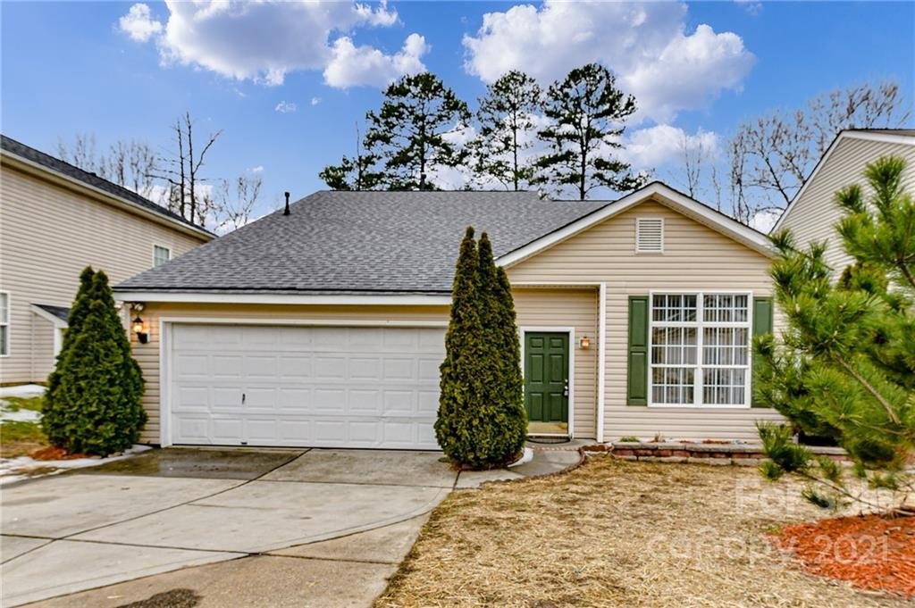 Property image 1 at 6215 Day Lilly Lane, Charlotte, NC 28216