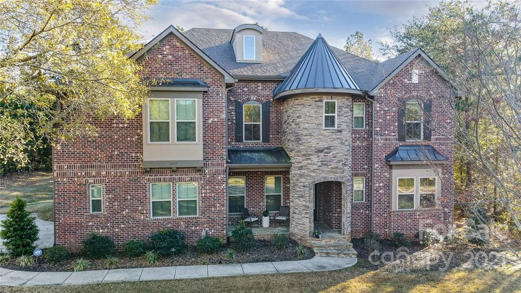 Property image 1 at 16111 Alsace Drive, Charlotte, NC 28278