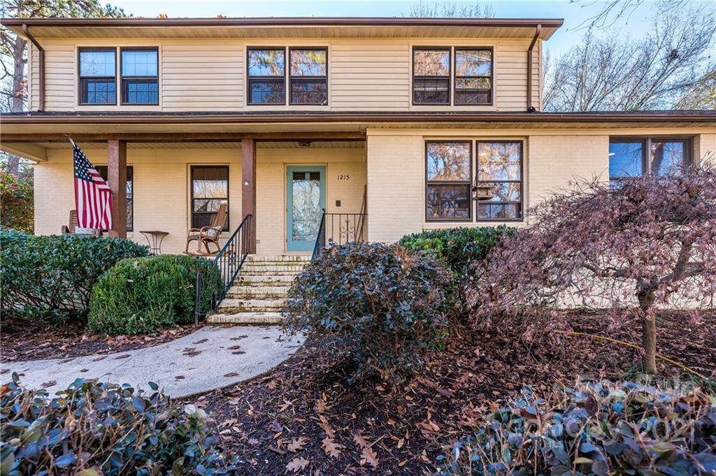 1215 Turnbridge Road