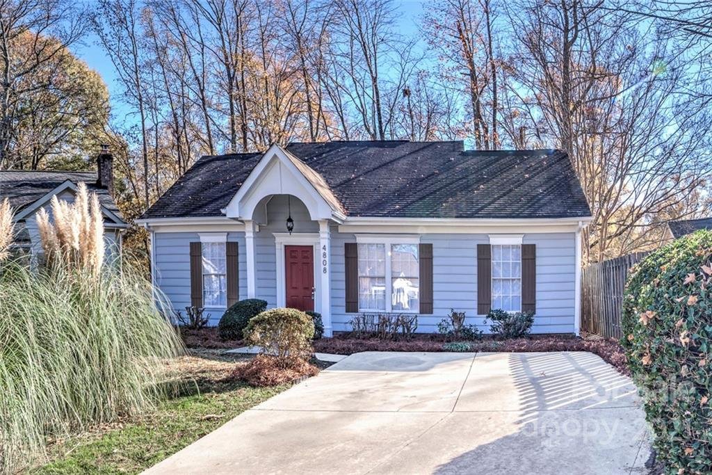 Property image 1 at 4808 Pennant Place, Charlotte, NC 28212