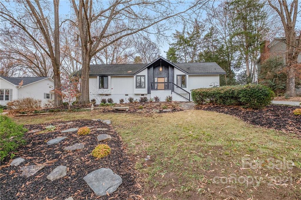 Property image 1 at 2600 Innsbrook Road, Charlotte, NC 28226