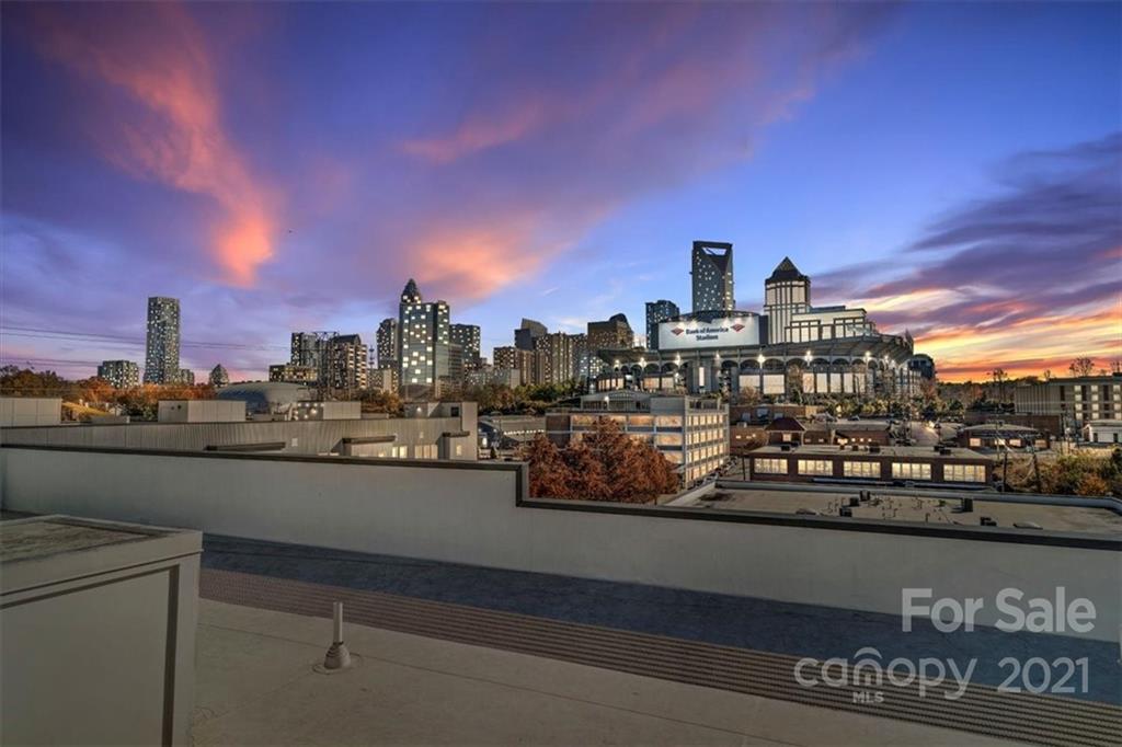 Property image 1 at 975 Hill Street, Charlotte, NC 28208