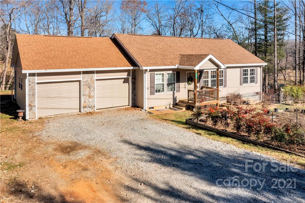 Property image 1 at 192 N Mason Way, Hendersonville, NC 28792