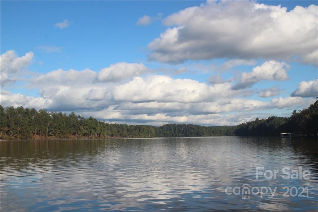 Property image 1 at 189 Edgewater Point, Valdese, NC 28690