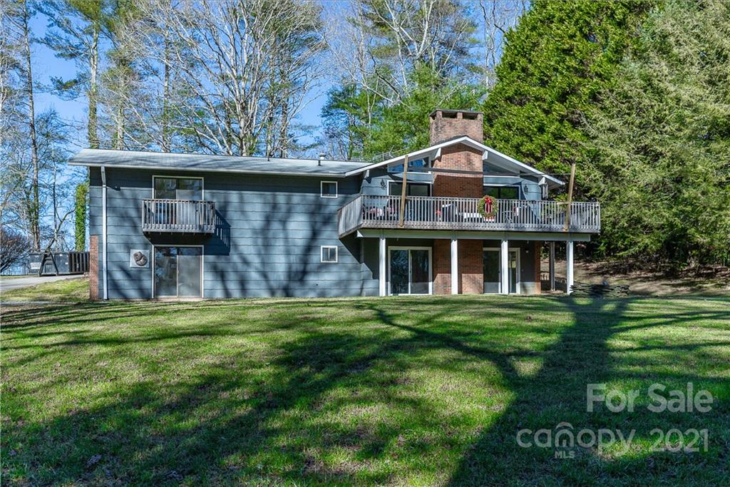 118 Meadowbrook Circle