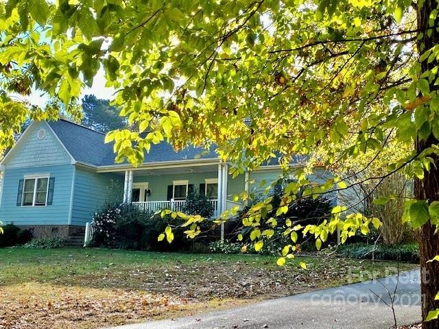 Property image 1 at 8735 Popular Lane, Sherrills Ford, NC 28673