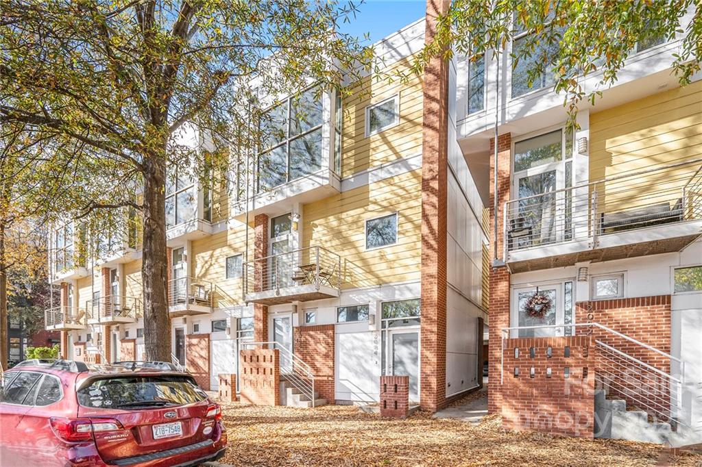 Property image 1 at 2086 Euclid Avenue, Charlotte, NC 28203