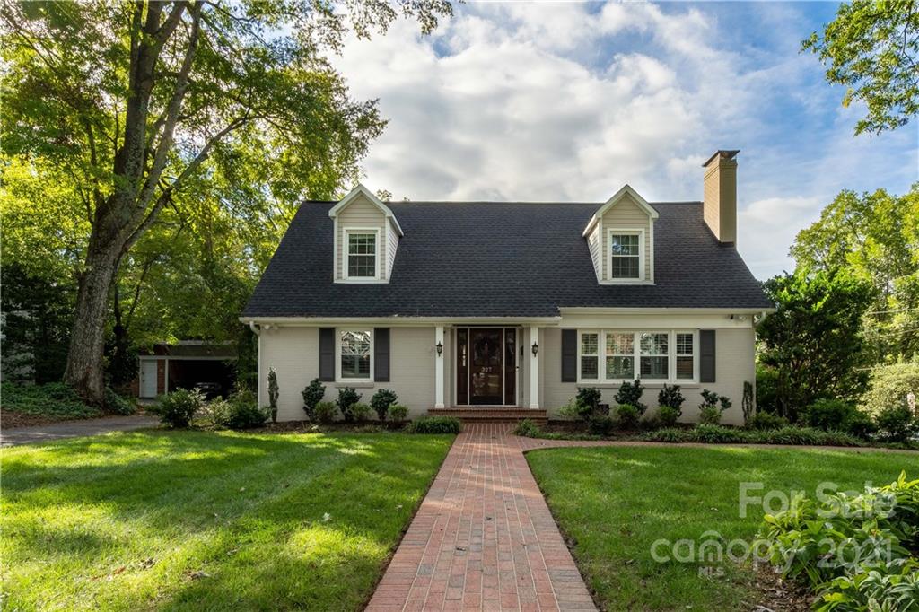 Property image 1 at 327 9th Street, Hickory, NC 28601