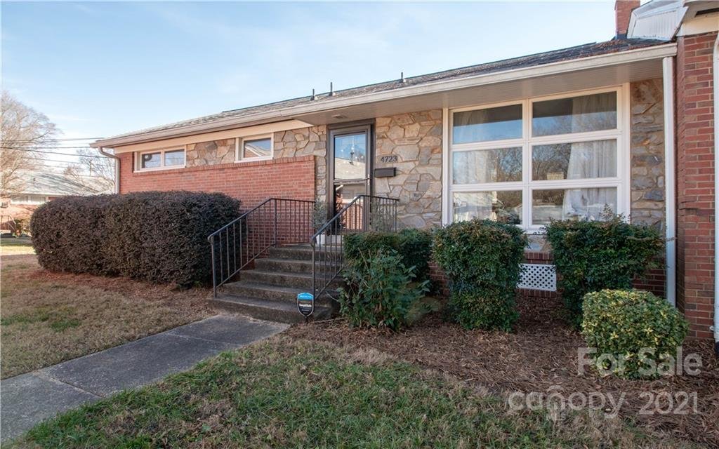 Property image 1 at 4723 Woodlark Lane, Charlotte, NC 28211