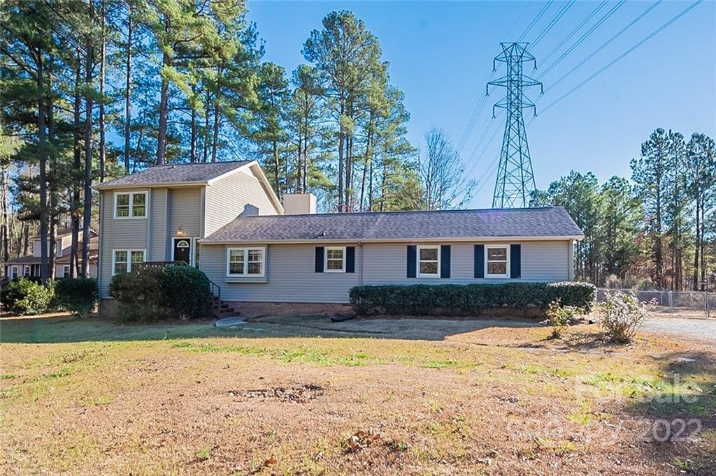 4859 Country Oaks Drive