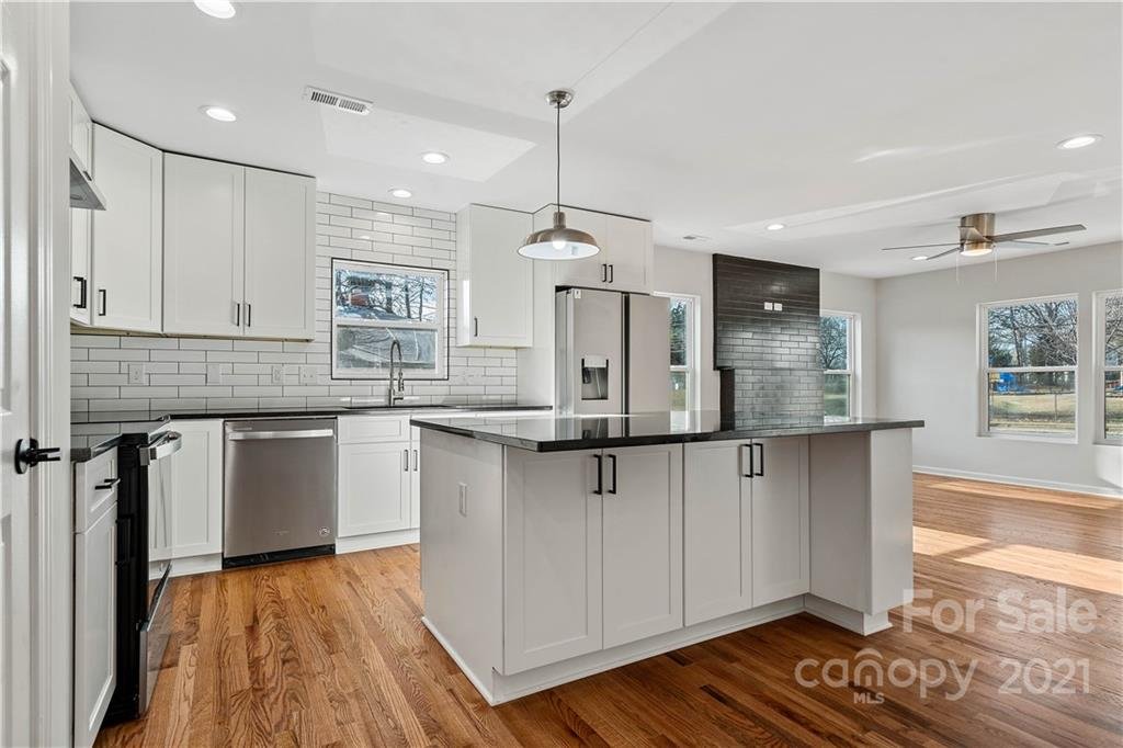 Property image 1 at 3512 The Plaza Road, Charlotte, NC 28205