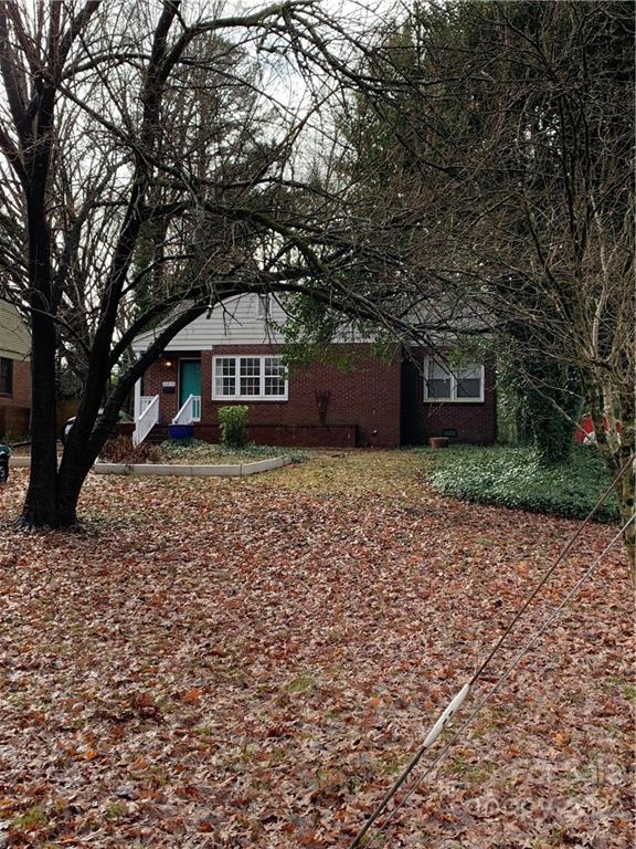 Property image 1 at 2214 Arnold Drive, Charlotte, NC 28205