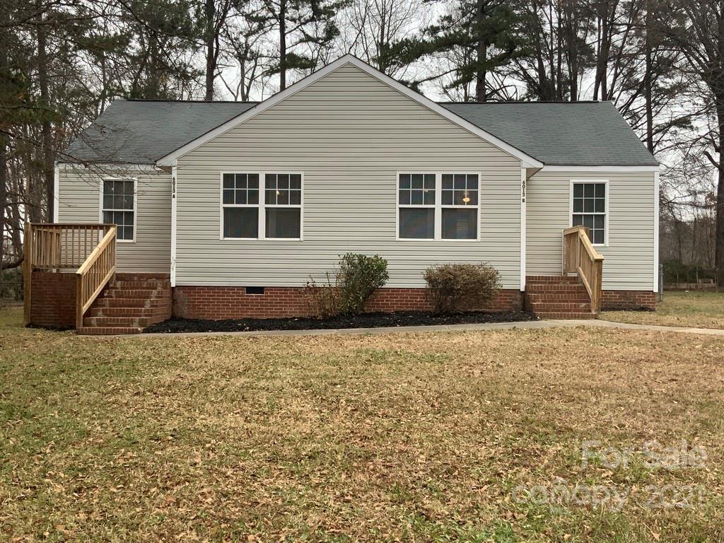 Property image 1 at 6013 Carver Boulevard, Charlotte, NC 28269