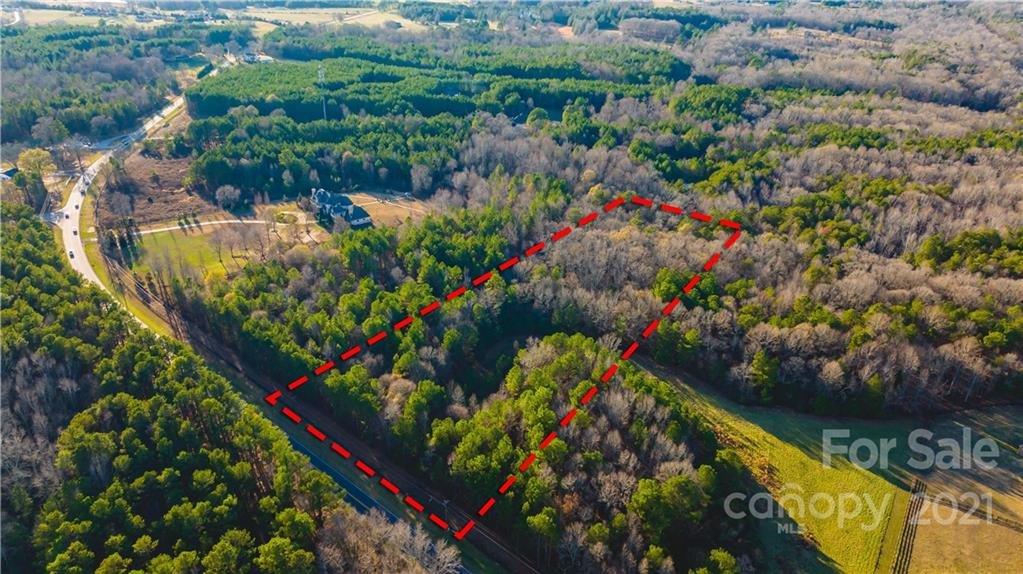 Property image 1 at 40 Charlotte Highway, York, SC 29745