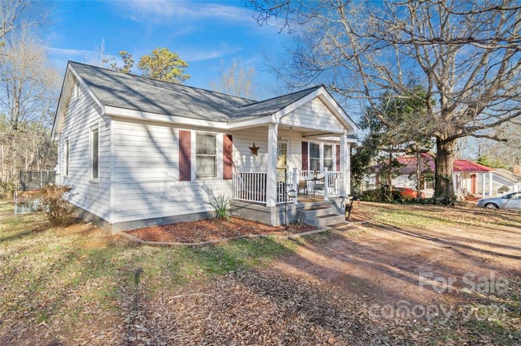 Property image 1 at 118 Church Street, High Shoals, NC 28077