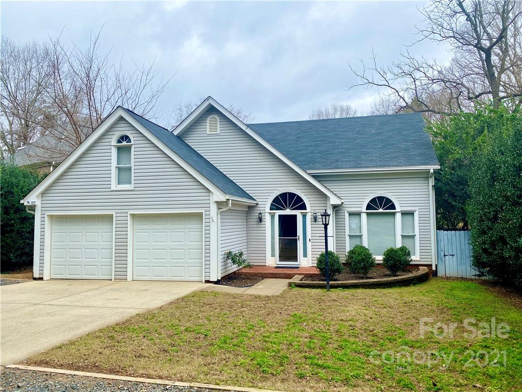 Property image 1 at 8425 Sardis Road, Charlotte, NC 28270